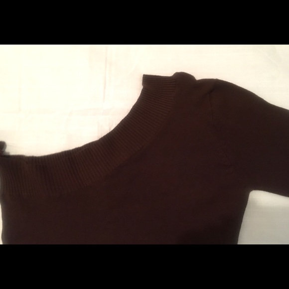 Costa Blanca One Shoulder Top - Picture 2 of 6